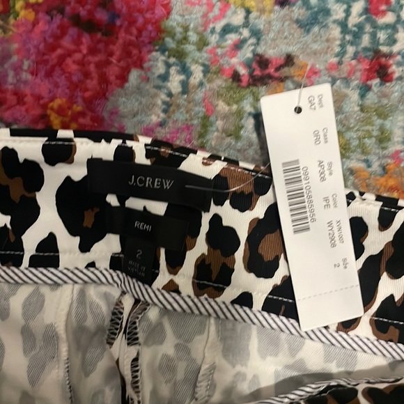 J. Crew Remi Cheetah Leopard Print Pant - NWT size 2 - Picture 3 of 3